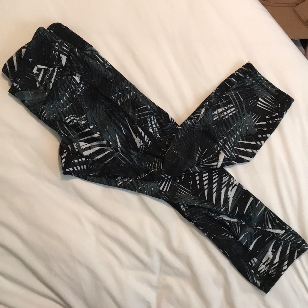 Old Navy leggings